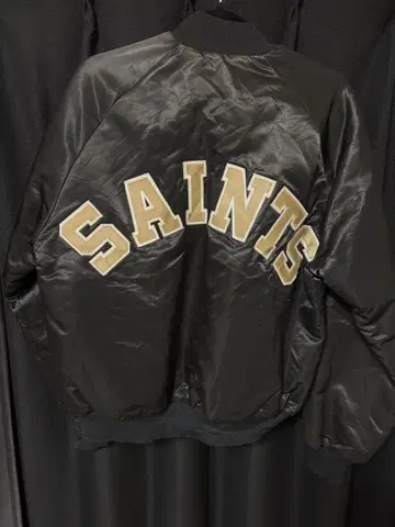 Chalk Line SAINTS 바시티 자켓 블랙