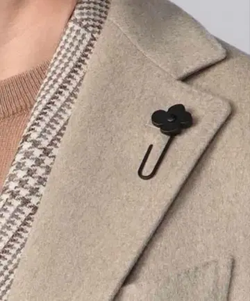 라르디니 코트용 신형 라펠 핑 부토니에르 새상품