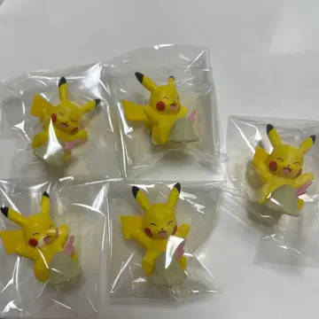 피카츄 모래놀이 캡슐 토이 5개 세트