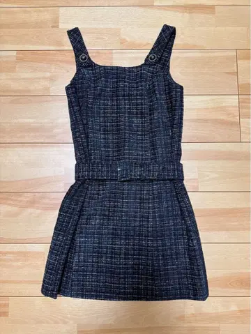 [ 품절 상품 ] [ 정가 23,500엔 ] 에이미 이스트와르