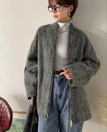 새상품 Classical Evon 샤기 노카라 코트 (미들 기장)