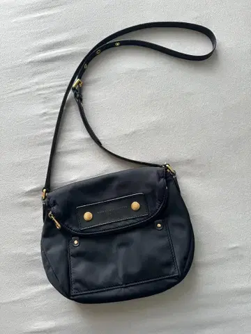 마크 바이 마크 제이콥스 블랙 나일론 숄더백