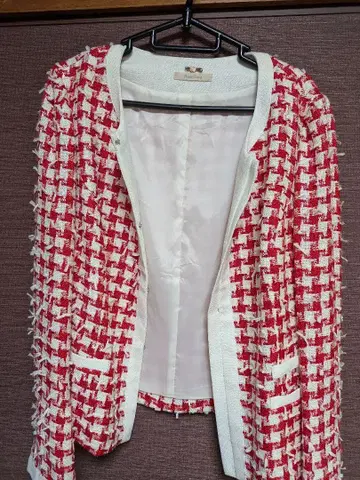 즉시 구매 Rose Tiara 트위드 노카라 자켓 빨흰