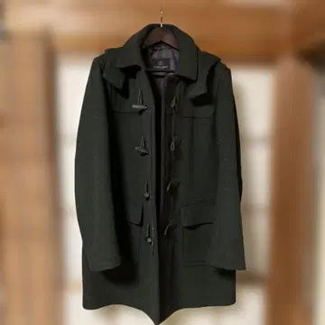 SCHNEIDERS 다크 그린 더플 코트