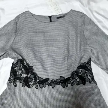 택 포함 미사용 새상품 하운드투스 레이스 장식 플레어 원피스