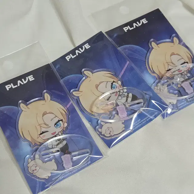 플레이브 애니플러스 콜라보 카페 노아 아크릴 스탠드