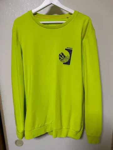 MAMMUT 트레이닝복