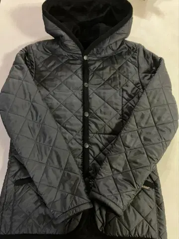 라벤햄 퀼팅 자켓 후드 부착 다크 네이비