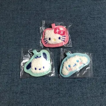 산리오 사가라 자수 키링 헬로키티 시나모롤 포차코