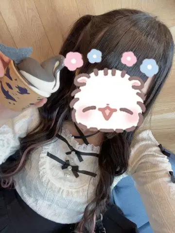 노에미 아가씨 백 레이스업 플레어 슬리브 티셔츠 화이트