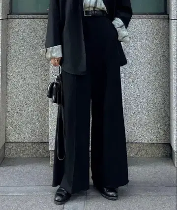 renya 배기 플레어 컷오프 팬츠 INTER FACTORY