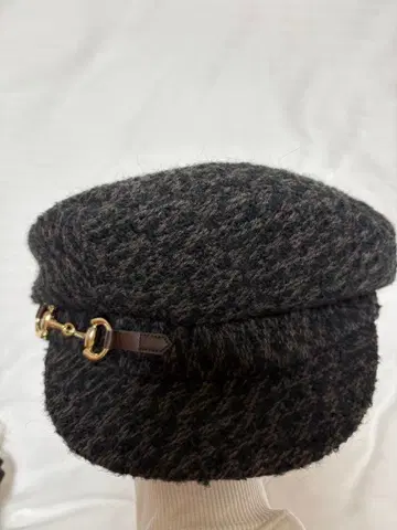 CA4LA 카시라 베레모