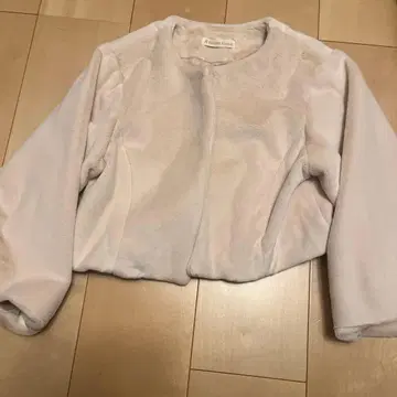 REGINA RISURRE 에코 퍼 자켓