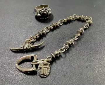 소울 페티쉬 소울 페티쉬 팔찌 & 반지 가격 협의 가능