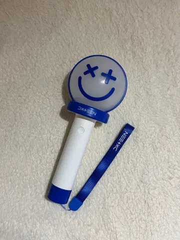 DXTEEN 응원봉 ver.2