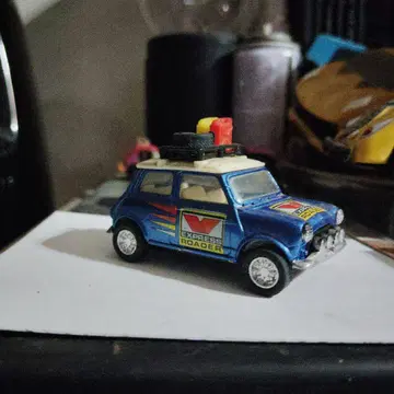 EXPRSS ROADER 파란색 미니 쿠퍼