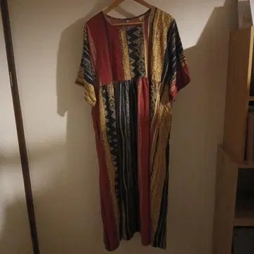 에스닉 패턴 반팔 롱 원피스