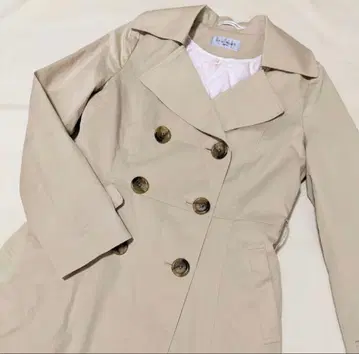 LES MUES 베이지 더블 브레스트 트렌치코트