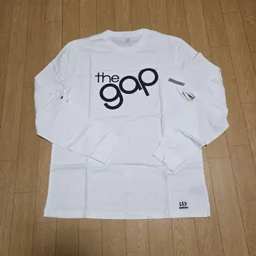 GAP 30주년 기념 긴팔 티셔츠 화이트