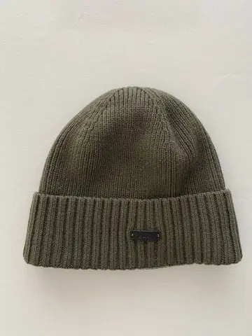 HUGO BOSS 니트 캡