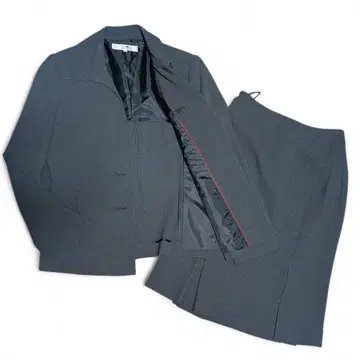 컨디션 최상 23구 수트 셋업 턱 스커트 그레이