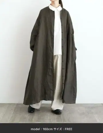 늑대와 햇살의 화이트 릴리 원피스