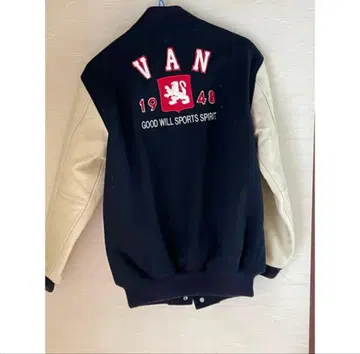 VAN 스타디움 자켓 네이비 베이지 사이즈 150