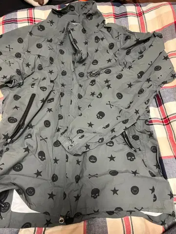 Dance With Dragon 우비 셋업 사이즈 4