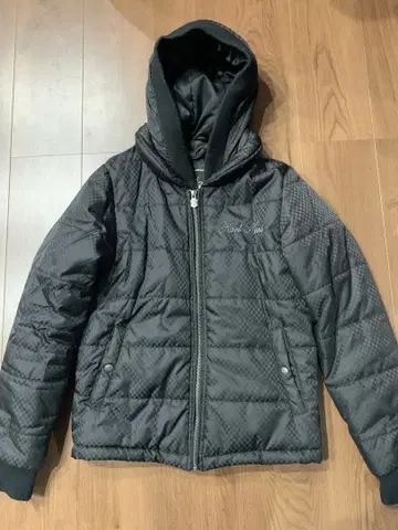 칼카니 다운 자켓 블랙 S 사이즈