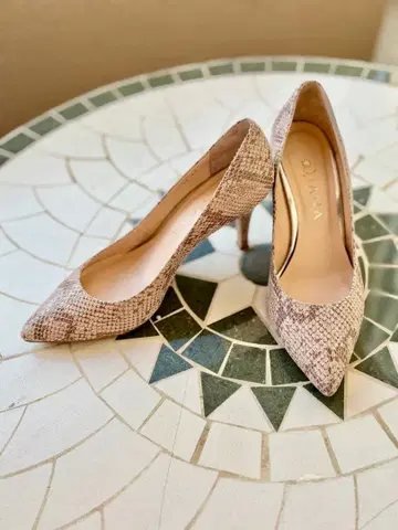 [새상품급] DIANA 스틸레토 하이힐 23cm