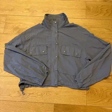 ZARA 그레이 크롭 자켓