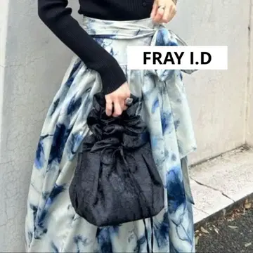 프레이 아이디 자카드 셔링 백 블랙 개더 미니 리본