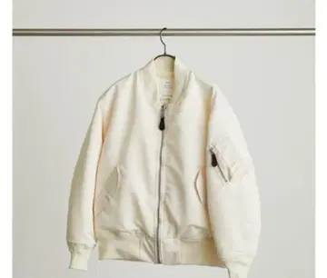 HIKE 아이보리 MA-1 사이즈 1