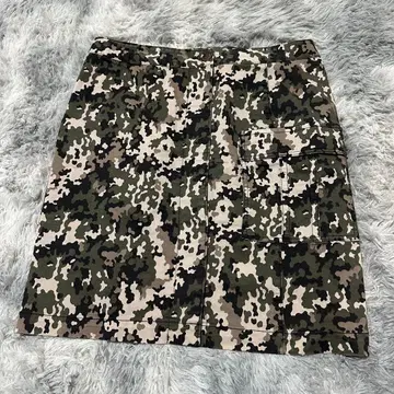 23구 타이트 스커트 데님 스커트 카모 패턴 L 사이즈