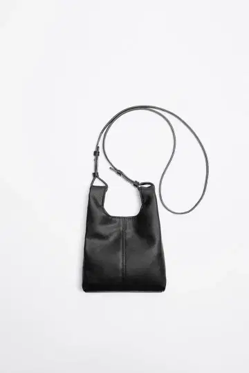 Zara 숄더백 인조 가죽