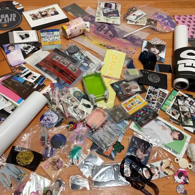 bts 방탄소년단 굿즈 모음(앨범, 테이프, 사진, 달력, 포스터 등)