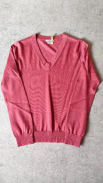 IENA ALBA 텐지크 V넥 긴팔 니트