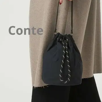 Conte 헨미 에미리 드로우 스트링 백 컬러 BLACK