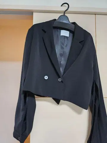 트로미소데아키 숏 자켓