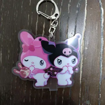 마이멜로디와 쿠로미의 아크릴 키링