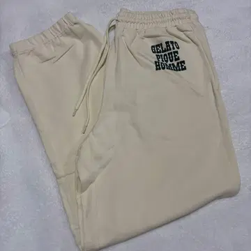 [ 새상품 ] 젤라또피케옴 스웨트 팬츠 M 사이즈 BLOOM 콜라보