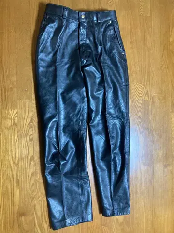 가죽 팬츠 블랙 컬러 소가죽 73 사이즈