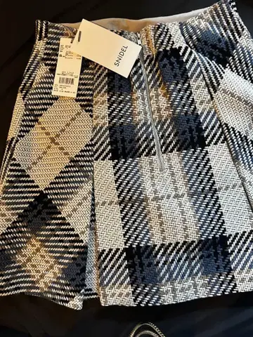 스나이델 롤링 체크 스커트