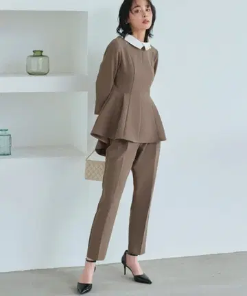 2WAY 펄 탈착식 옷깃 턱 플레어 상의 + 시크릿 밴딩 팬츠 세트