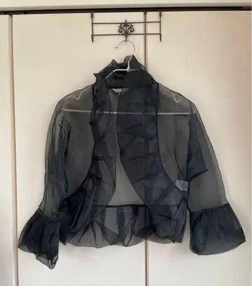 스캇 오간자 자켓, 볼레로