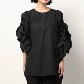 CADUNE 정가 1만 9천원 꽃잎 블라우스 블랙