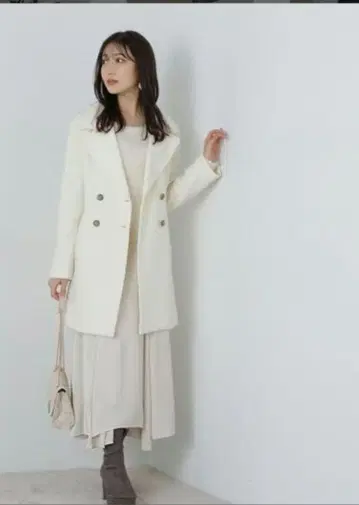 [프로포션] 벨트 포함 미들 기장 코트