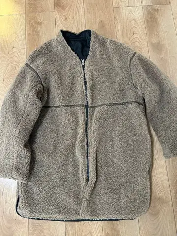 베이지 플리스 자켓 사이즈 F