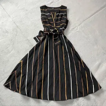 롱 원피스 슬리브리스 리본 벨트 40