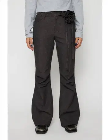 [ 미사용 새상품 ] CORSAGE BELT SET FLARE 팬츠 블랙